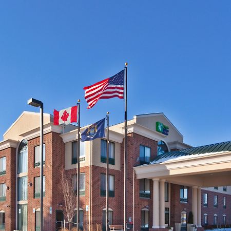 Holiday Inn Express & Suites Detroit - Novi By Ihg Luaran gambar