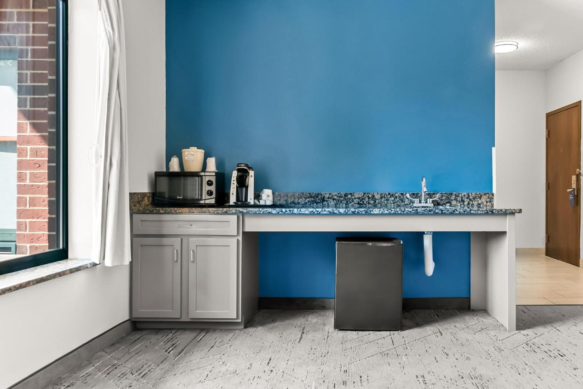 Holiday Inn Express & Suites Detroit - Novi By Ihg Luaran gambar