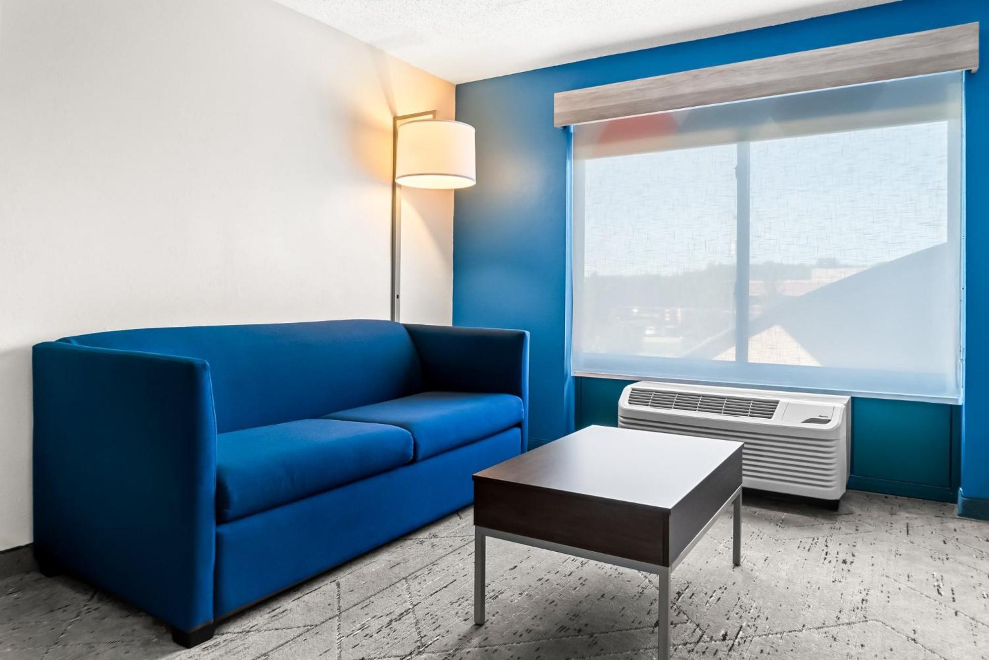 Holiday Inn Express & Suites Detroit - Novi By Ihg Luaran gambar