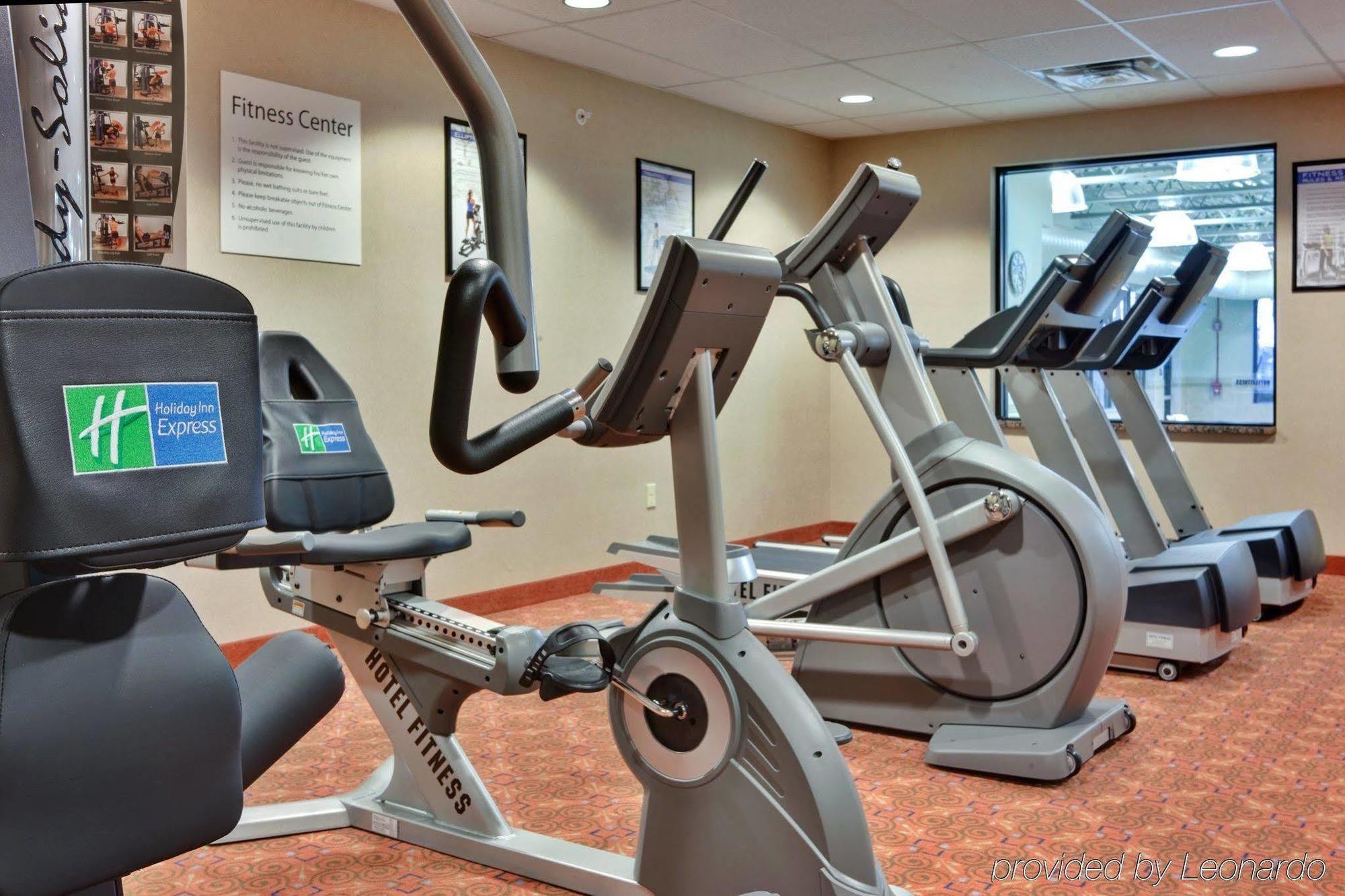 Holiday Inn Express & Suites Detroit - Novi By Ihg Luaran gambar