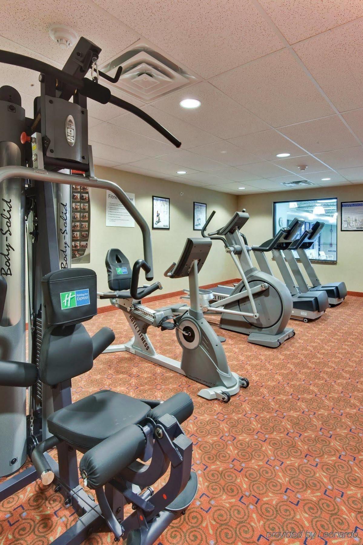 Holiday Inn Express & Suites Detroit - Novi By Ihg Luaran gambar